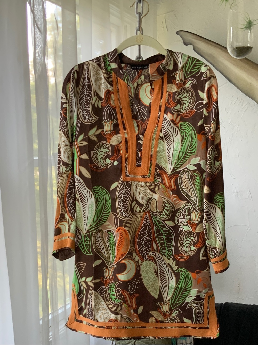 Sìlk Printed Brown Paisley Tunic with Orange Trim
